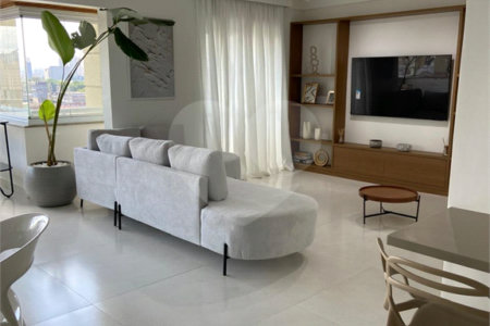 Apartamento à venda com 3 suítes no Centro, Santo André, SP