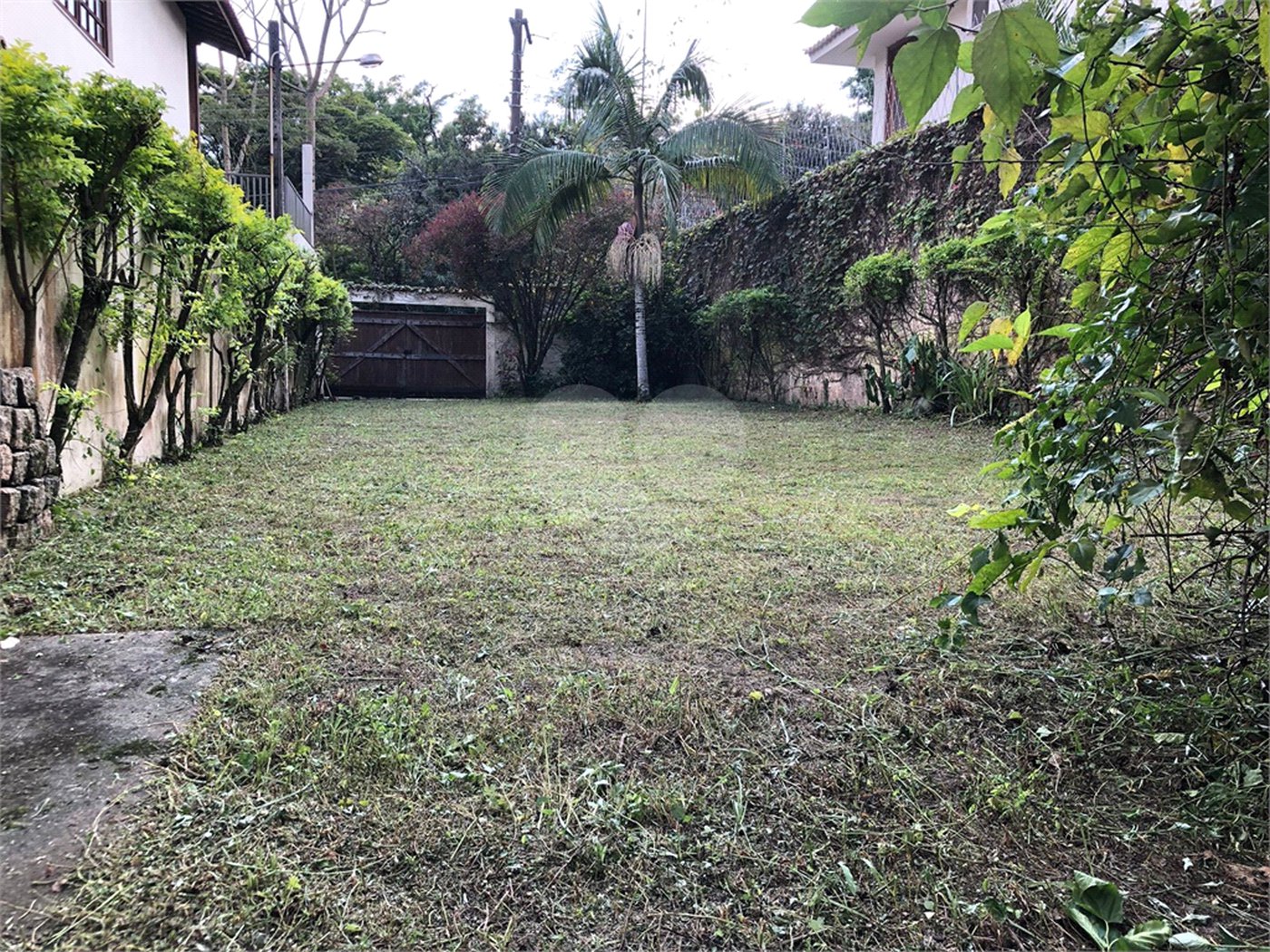 Terreno à venda no condomínio Não Tem, São Paulo - SP