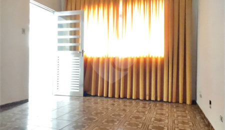 Casa Térrea à venda com 2 quartos em Parque Vitória, São Paulo, SP