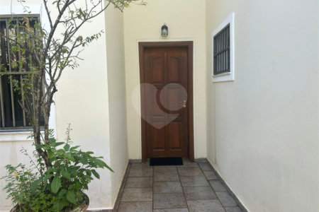 Casa à venda com 5 quartos, sendo 4 suítes, em Butantã, São Paulo, SP