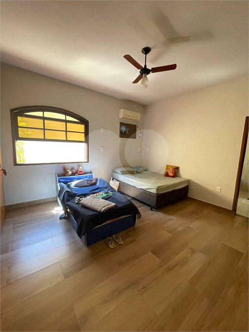 Casa Térrea à venda com 5 quartos, sendo 2 suítes, em Campo Grande, Rio de Janeiro, RJ