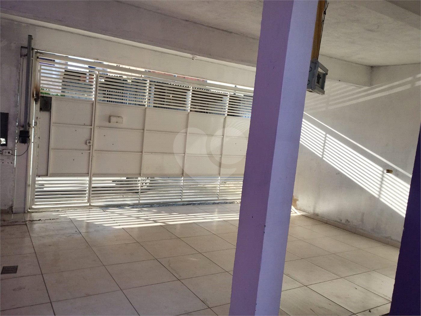 Sobrado à venda com 3 quartos, sendo 1 suíte,  em Jardim Varan, Suzano, SP