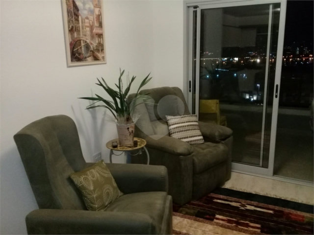 Casa à venda com 2 quartos no condomínio Estrada Lázaro Amâncio de Barros,117, São Paulo - SP