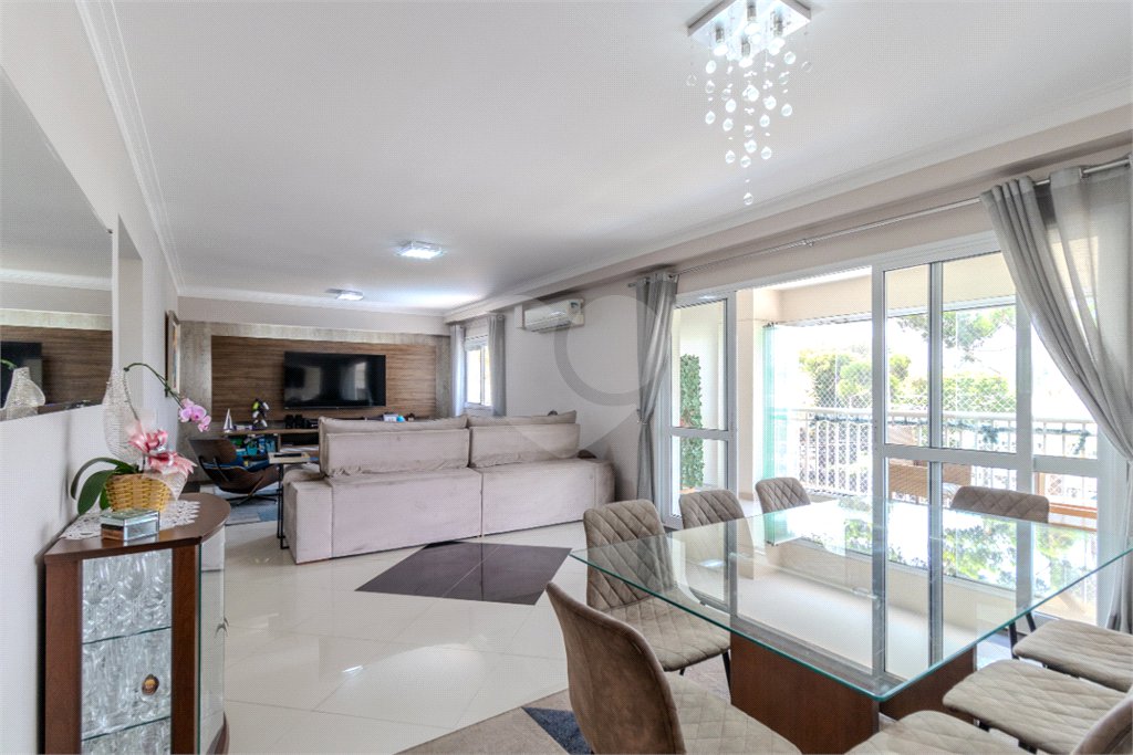 Apartamento à venda com 3 suítes em Campo Grande, São Paulo, SP
