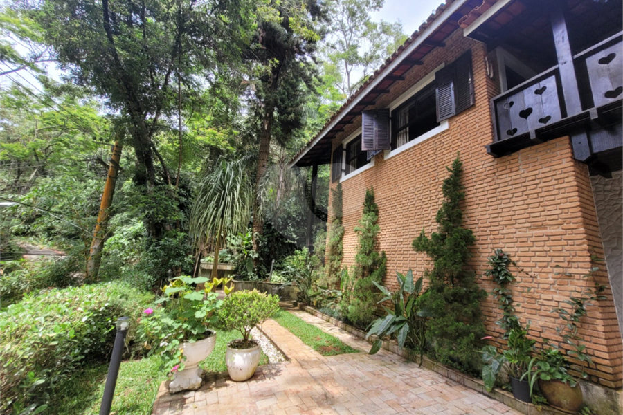 Casa à venda com 4 quartos, sendo 2 suítes,  em Serra da Cantareira, Mairiporã, SP