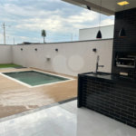 Casa à venda com 3 quartos, sendo 1 suíte, no condomínio Residencial Evidências, Indaiatuba - SP