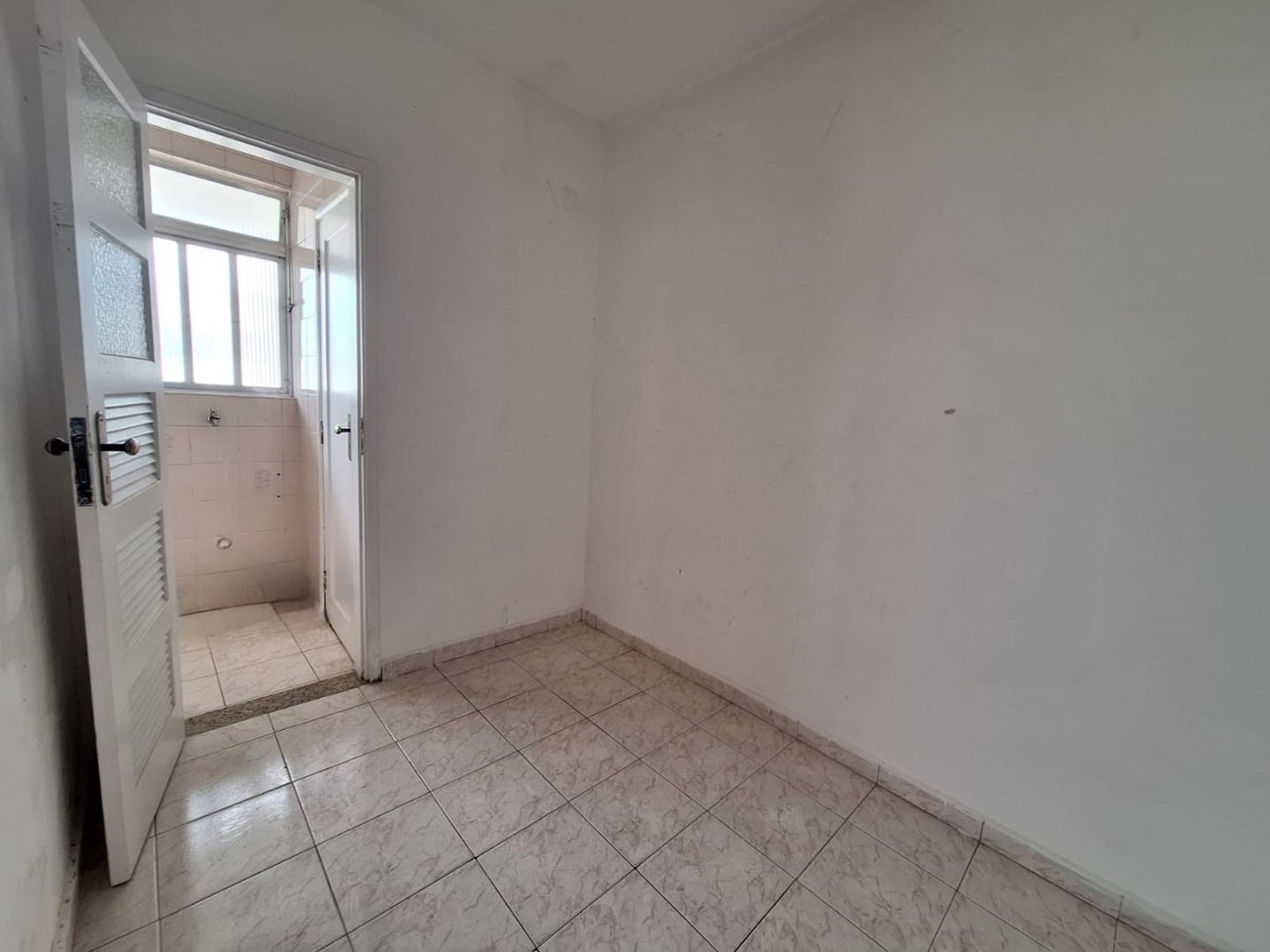 Apartamento com 2 dormitórios à venda, 70 m² por R$ 670.000,00 - Aparecida - Santos/SP