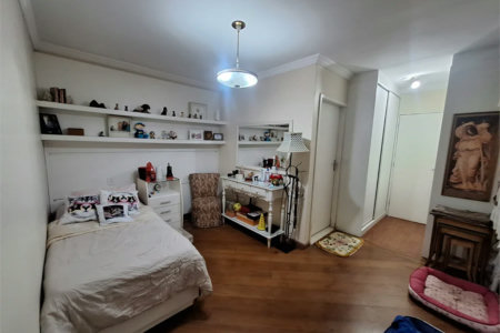 Casa à venda com 5 quartos, sendo 3 suítes, no condomínio Vila Panamericana, São Paulo - SP