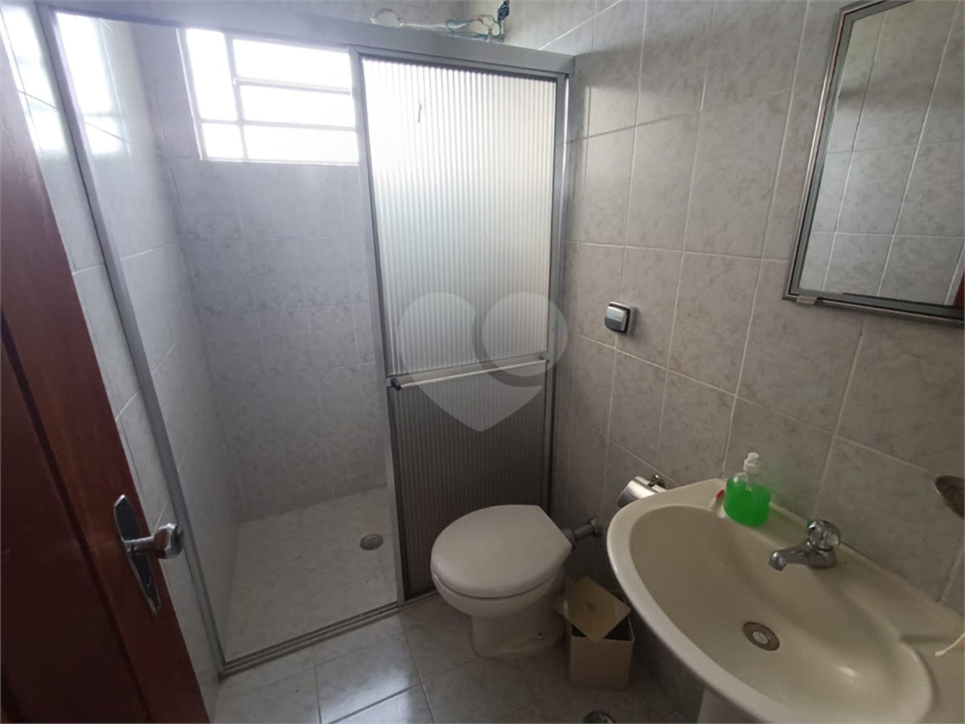 Casa à venda com 3 quartos em Vila Santa Rosália, São Roque, SP