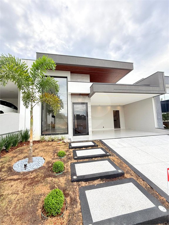 Casa à venda com 3 suítes no condomínio Residencial Milano, Indaiatuba - SP