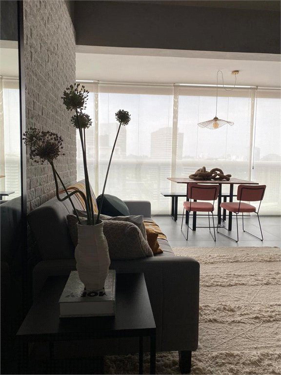 Sala à venda com 1 suíte em Chácara Santo Antônio, São Paulo, SP