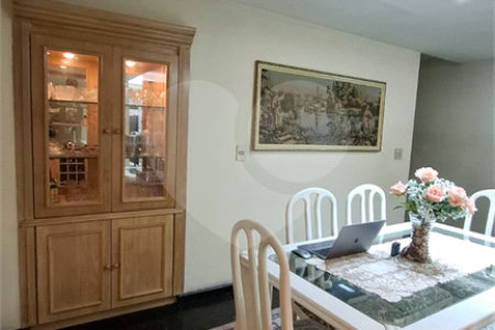 Sobrado à venda com 3 quartos, sendo 1 suíte,  em Jardim São Paulo(zona Norte), São Paulo, SP