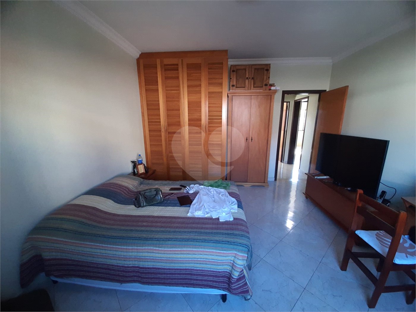 Sobrado à venda com 5 quartos, sendo 1 suíte, em Tremembé, São Paulo, SP