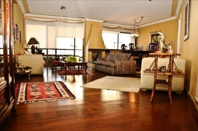 Apartamento à venda com 3 suítes em Real Parque, São Paulo, SP