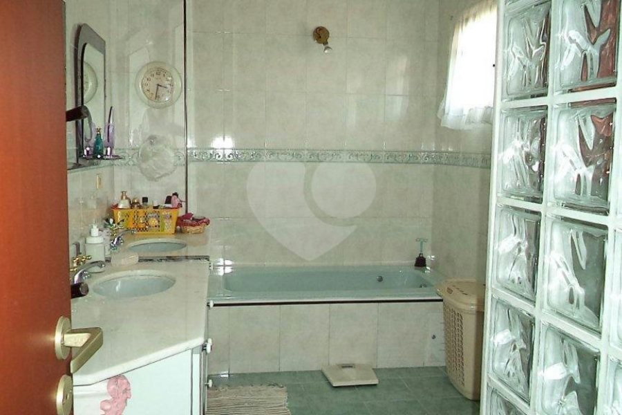 Sobrado à venda com 3 suítes em Vila Nova Mazzei, São Paulo, SP
