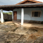 Casa à venda com 3 quartos, sendo 1 suíte, em Vila Santa Helena, Atibaia, SP