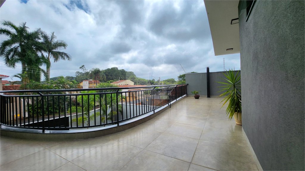 Sobrado à venda com 4 quartos, sendo 2 suítes, em Jardim Botânico, Araraquara, SP