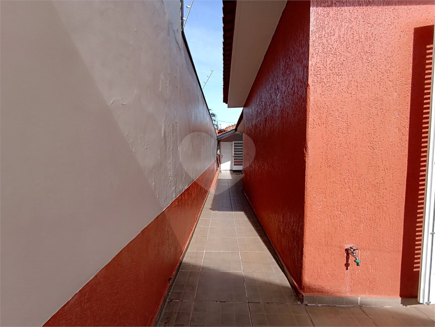 Casa à venda com 3 quartos, sendo 1 suíte, em Vila Rosa, Itapetininga, SP