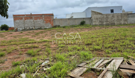 Terreno em condomínio à venda em Jardim São Lucas, Salto de Pirapora, SP