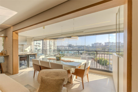 Apartamento à venda com 2 suítes em Santo Amaro, São Paulo, SP