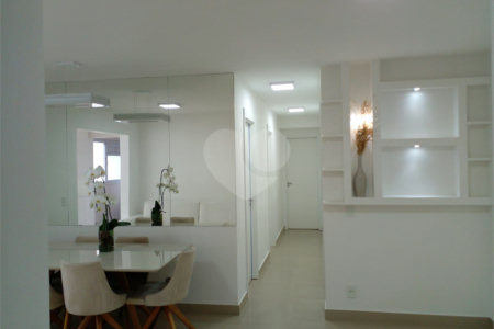 Apartamento à venda com 3 quartos, sendo 1 suíte, em Jardim Vazani, São Paulo, SP