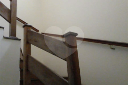 Sobrado à venda com 3 quartos, sendo 1 suíte,  em Vila América, Santo André, SP