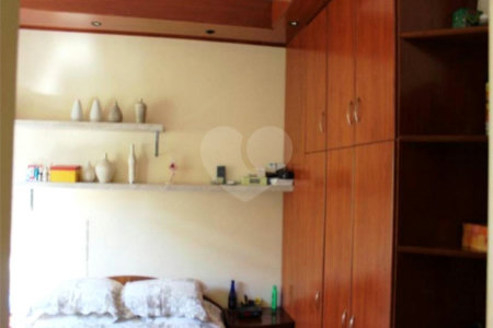 Casa à venda com 4 quartos, sendo 2 suítes, no condomínio Vinhas da Vista Alegre - Lado Sede, Vinhedo - SP