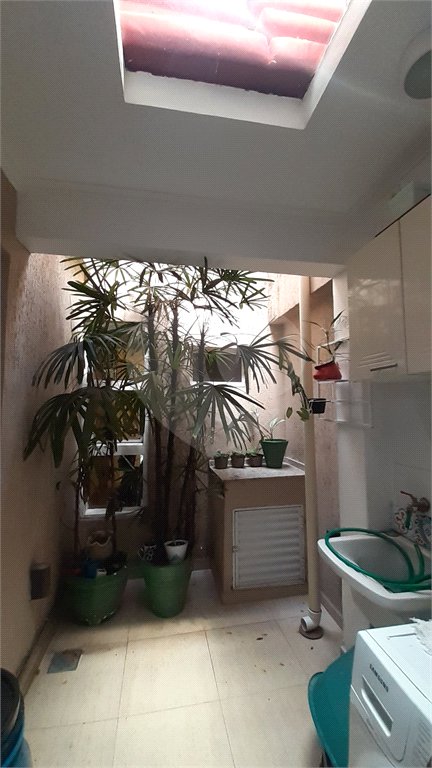 Sobrado à venda com 2 quartos, sendo 1 suíte, em Parque São Domingos, São Paulo, SP