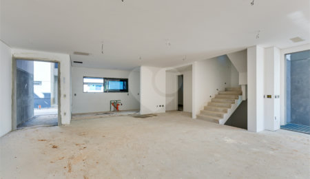 Casa à venda com 4 quartos, sendo 2 suítes,  no condomínio Casa Jardim Ibirapuera, São Paulo - SP