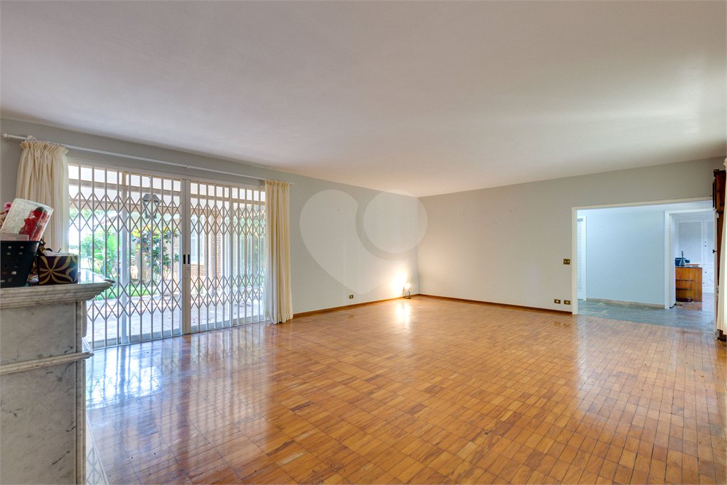 Casa à venda com 3 suítes em Alto da Boa Vista, São Paulo, SP
