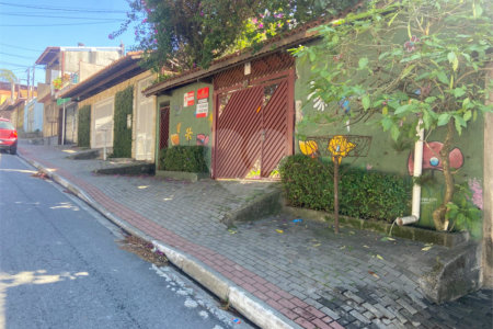 Casa Térrea à venda com 1 quarto em Jardim Débora, Poá, SP