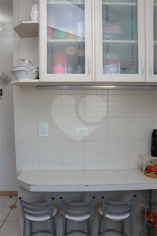 Apartamento à venda com 3 quartos, sendo 1 suíte, em Vila Gomes, São Paulo, SP