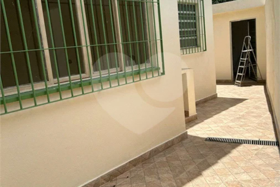 Sobrado à venda ou para alugar com 3 quartos, sendo 1 suíte, em Tremembé, São Paulo, SP