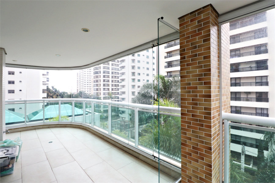 Apartamento à venda com 4 suítes em Santana, São Paulo, SP