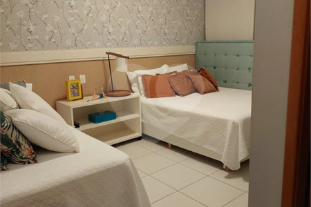 Apartamento à venda com 3 suítes em Itaguá, Ubatuba, SP