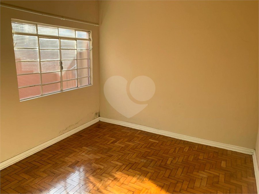 Casa à venda com 4 quartos, sendo 2 suítes,  no Centro, Mairinque, SP