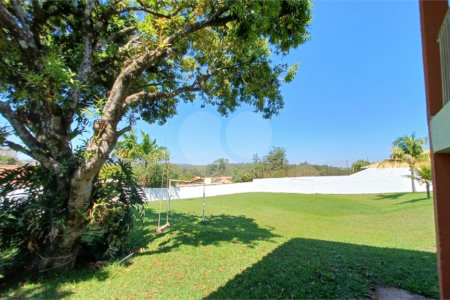 Casa à venda com 3 quartos, sendo 1 suíte, no condomínio Santa Inês, Itu - SP