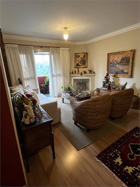 Apartamento à venda com 3 quartos, sendo 1 suíte, em Jardim Londrina, São Paulo, SP