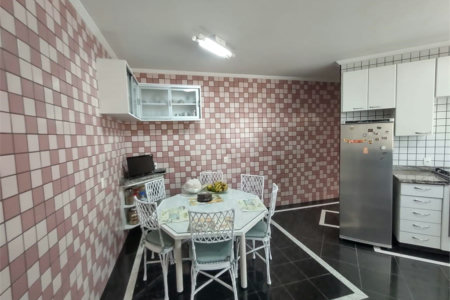 Casa à venda com 5 quartos, sendo 4 suítes, no condomínio Rancho Dirce, Sorocaba - SP