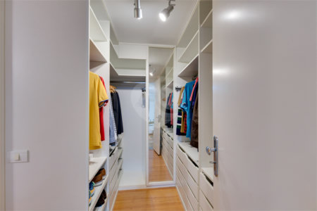 Apartamento à venda ou para alugar com 4 suítes em Alto da Boa Vista, São Paulo, SP