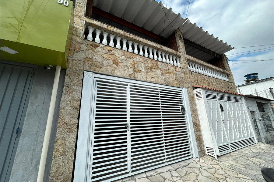 Sobrado à venda com 4 quartos, sendo 2 suítes, em Limão, São Paulo, SP
