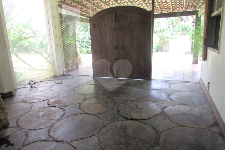 Casa à venda com 4 suítes em Jardim Guedala, São Paulo, SP