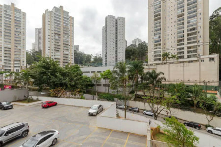 Apartamento à venda com 2 quartos, sendo 1 suíte, em Vila Andrade, São Paulo, SP