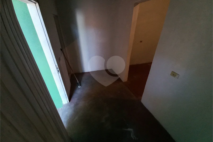 Casa à venda com 2 quartos em Campo Limpo, São Paulo, SP