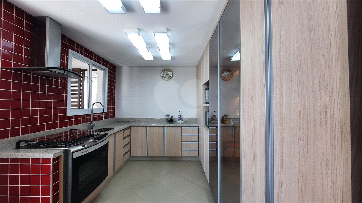 Apartamento à venda com 3 suítes em Jardim Marajoara, São Paulo, SP