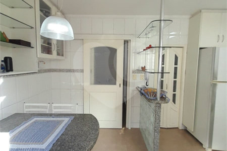 Casa à venda com 4 quartos, sendo 1 suíte, em Vila Guarani, Jundiaí, SP