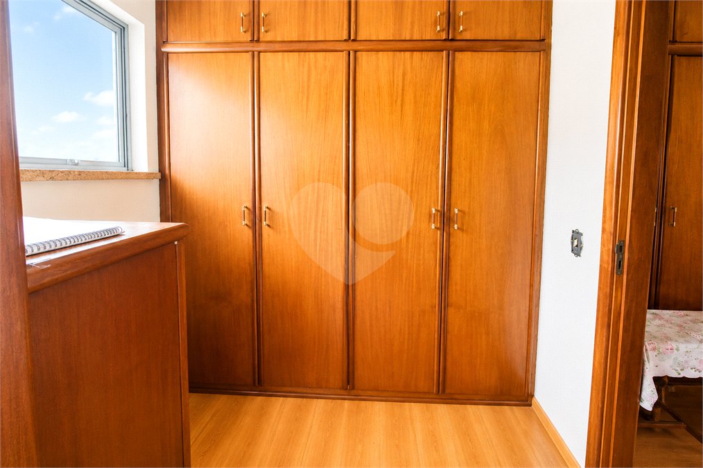 Casa à venda com 3 quartos, sendo 1 suíte, em Santo Amaro, São Paulo, SP