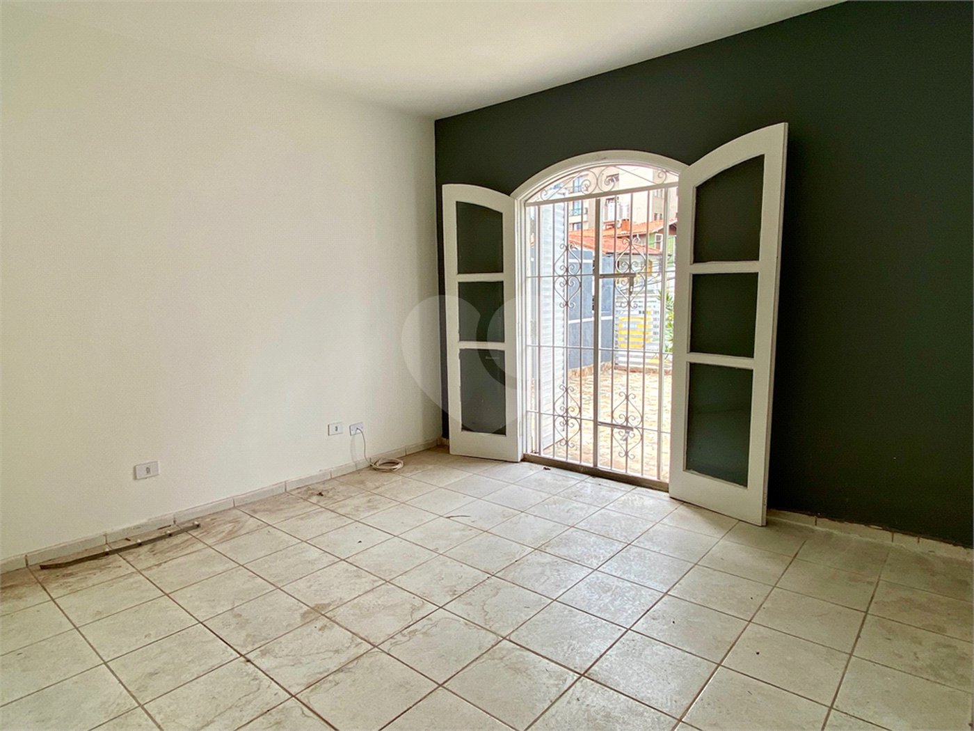 Casa à venda com 3 quartos, sendo 2 suítes, em Vila Progredior, São Paulo, SP