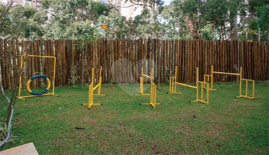 Apartamento à venda com 4 quartos, sendo 1 suíte, em Jardim Flor da Montanha, Guarulhos, SP