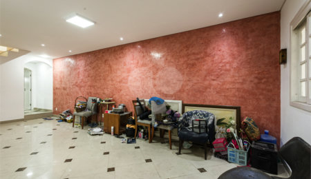 Casa à venda com 3 quartos, sendo 2 suítes,  em Jardim Santa Cecília, Guarulhos, SP